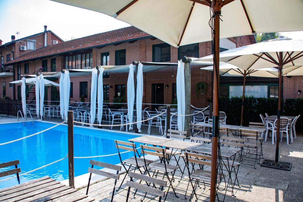 Agriturismo La Margherita 카르마뇰라 외부 사진