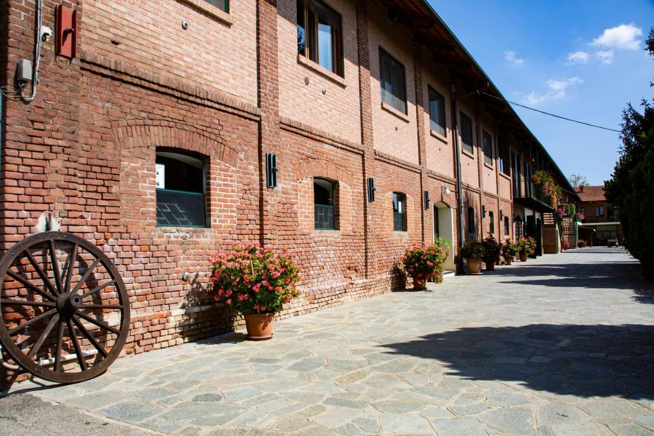 Agriturismo La Margherita 카르마뇰라 외부 사진